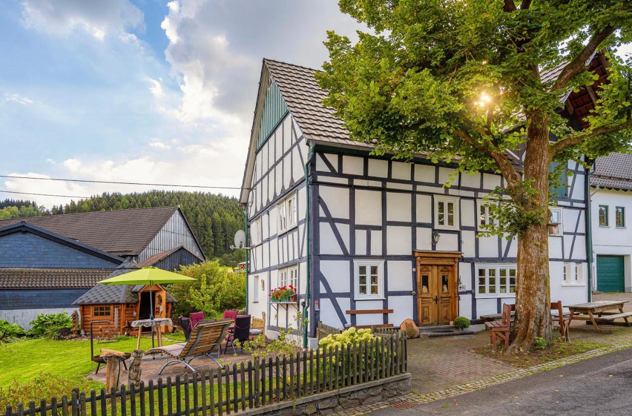 Ortmanns Eulennest Villa Finnentrop ภายนอก รูปภาพ