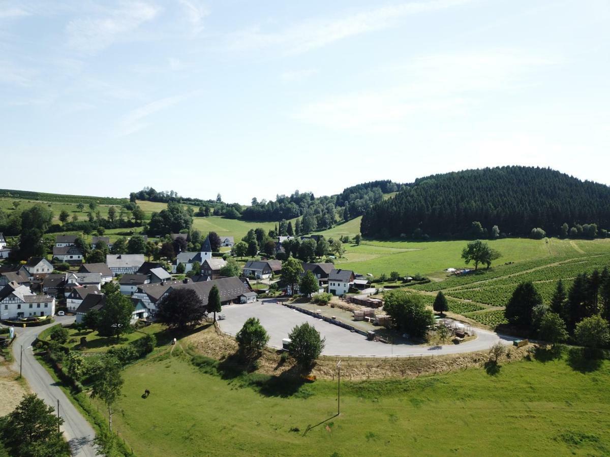 Ortmanns Eulennest Villa Finnentrop ภายนอก รูปภาพ