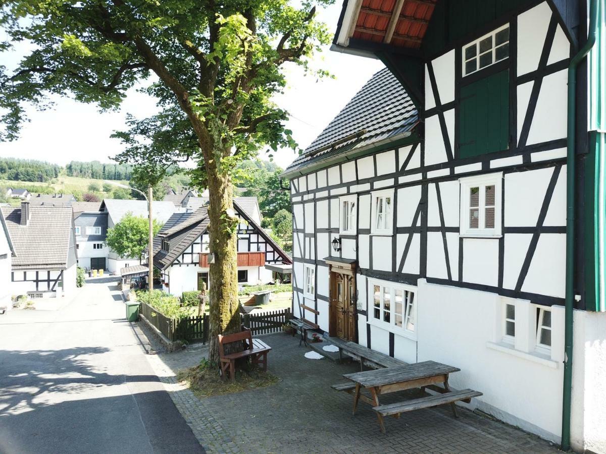 Ortmanns Eulennest Villa Finnentrop ภายนอก รูปภาพ